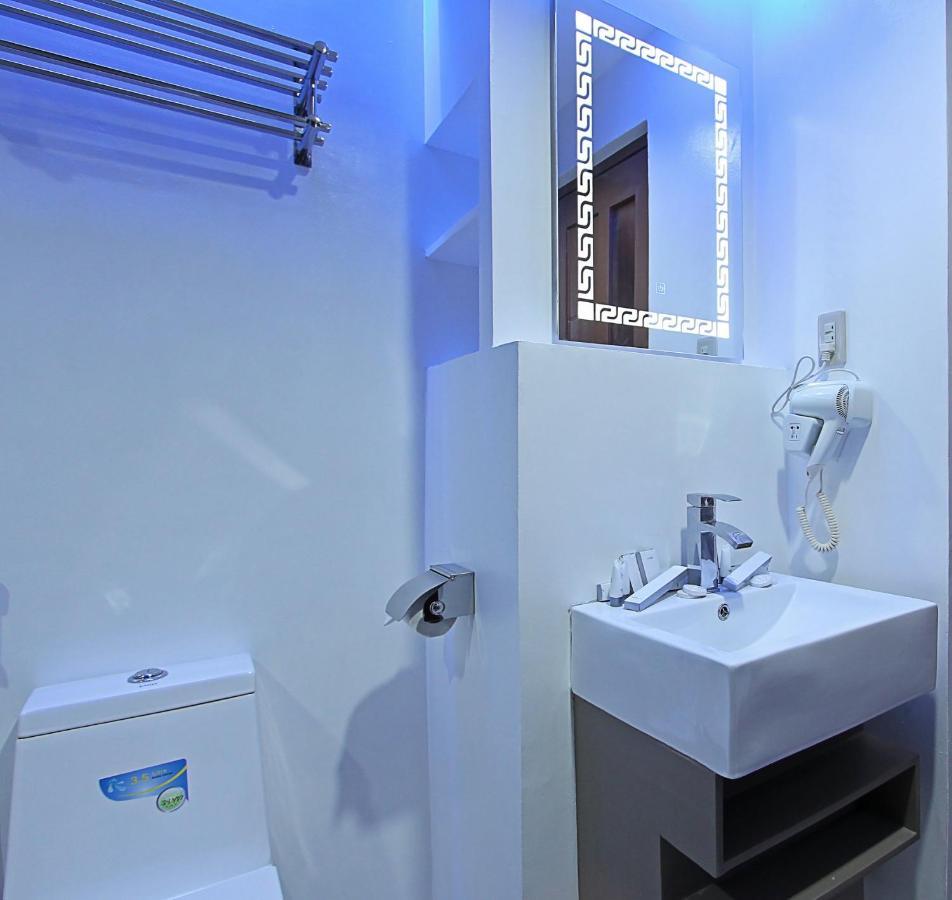 Lingayen Bergamo Hotel מראה חיצוני תמונה